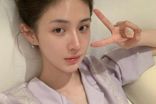 全职做小红书博主能轻松月薪过万吗？