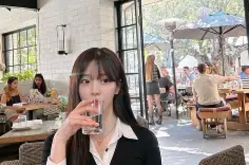 某明星醉酒失态打人从当红到身败名裂教训太深刻